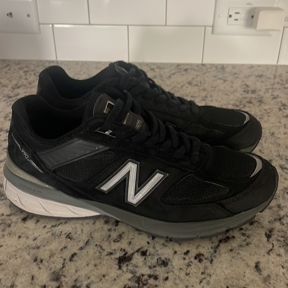 New balance 990v5 - Picture 2 of 2